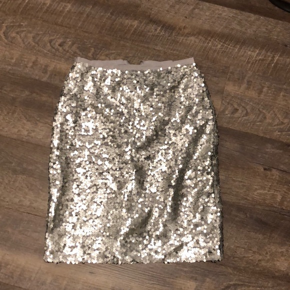 J. Crew Dresses & Skirts - NWOT J.Crew Sequin Pencil Skirt Size 0